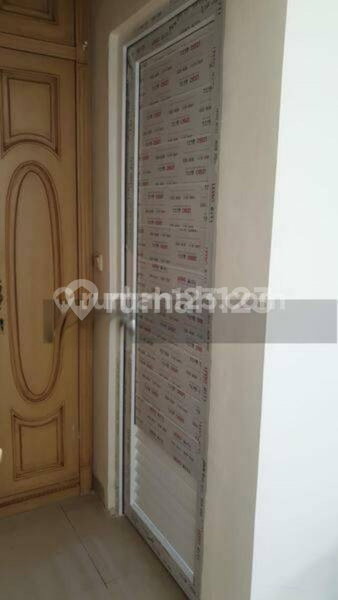 House for rent in South Jakarta, Indonesia · Kebayoran Lama · 5 rooms, 4 baths