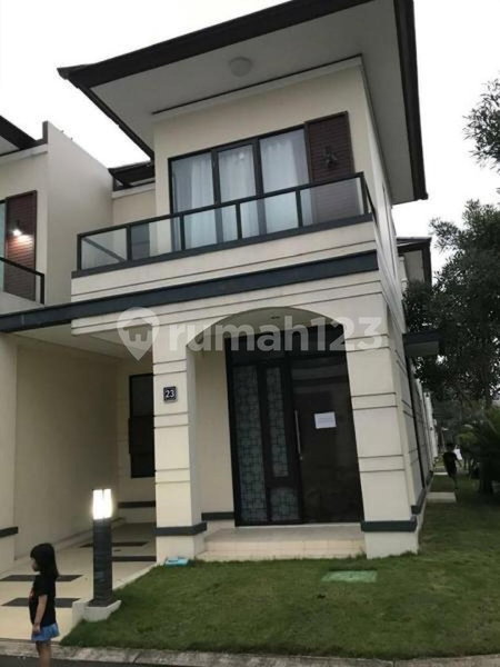 House for rent in South Jakarta, Indonesia · Kebayoran Lama · 3 rooms, 2 baths
