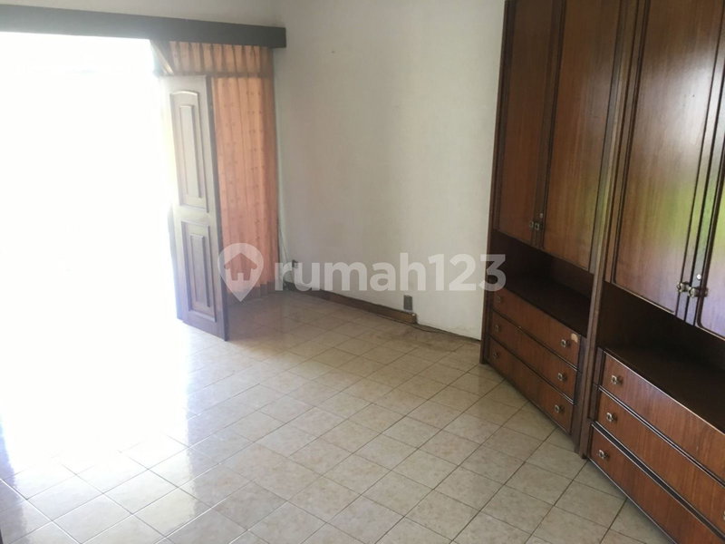 House for rent in Bandung, Indonesia · 3 rooms, 3 baths