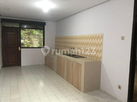 House for rent in Bandung, Indonesia · 3 rooms, 3 baths