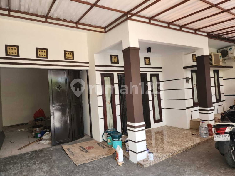 House for rent in Denpasar, Indonesia · 3 rooms, 2 baths