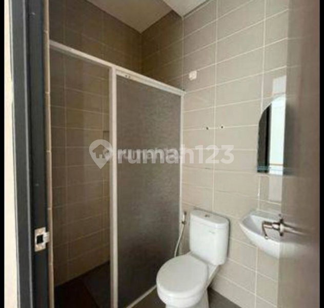 House for rent in Semarang, Indonesia · 4 rooms, 3 baths