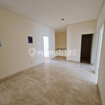 House for rent in South Jakarta, Indonesia · Jagakarsa · 3 rooms, 3 baths