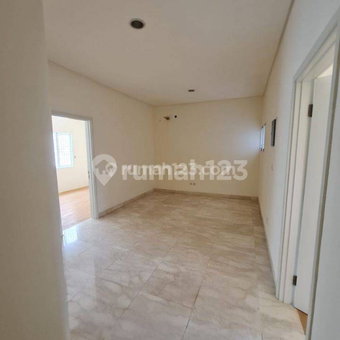 House for rent in South Jakarta, Indonesia · Jagakarsa · 3 rooms, 3 baths