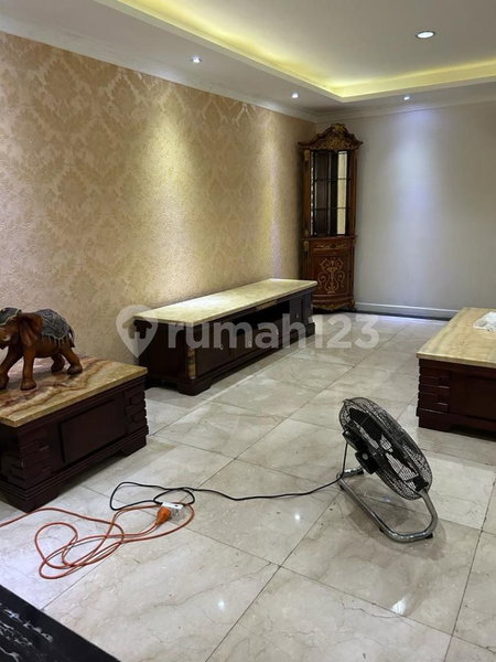 House for rent in Tangerang, Indonesia · 2 rooms, 2 baths