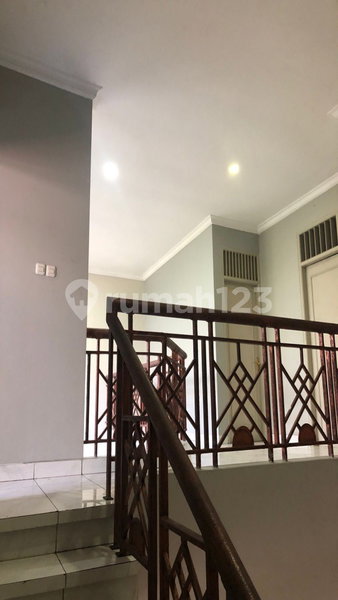 House for rent in West Jakarta, Indonesia · Cengkareng · 4 rooms, 3 baths