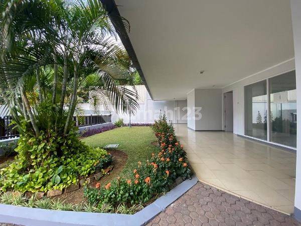 House for rent in South Jakarta, Indonesia · Cilandak · 4 rooms, 3 baths