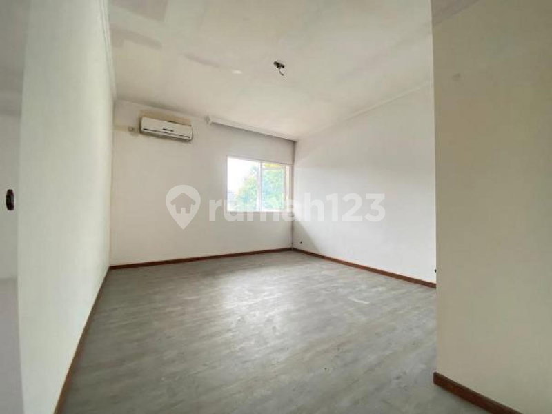 House for rent in South Jakarta, Indonesia · Cilandak · 4 rooms, 3 baths
