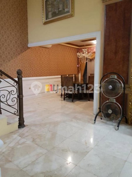 House for rent in Canggu, Indonesia · Badung · 6 rooms, 5 baths