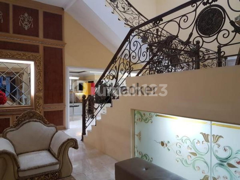 House for rent in Canggu, Indonesia · Badung · 6 rooms, 5 baths