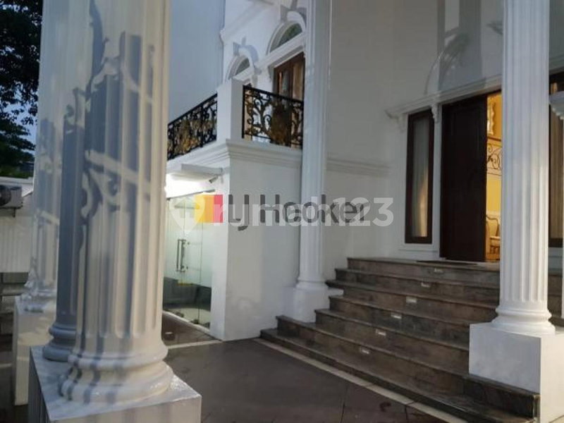 House for rent in Canggu, Indonesia · Badung · 6 rooms, 5 baths