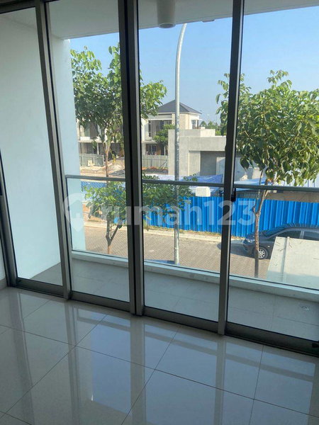 House for rent in Surabaya, Indonesia · 3 rooms, 3 baths
