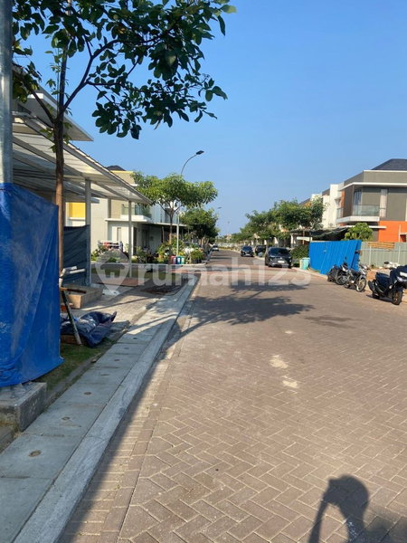 House for rent in Surabaya, Indonesia · 3 rooms, 3 baths