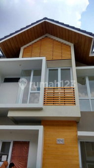 House for rent in Tangerang, Indonesia · Sukasari · 2 rooms, 2 baths
