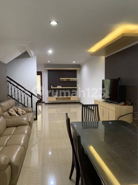 House for rent in Cimahi, Indonesia · 4 rooms, 3 baths