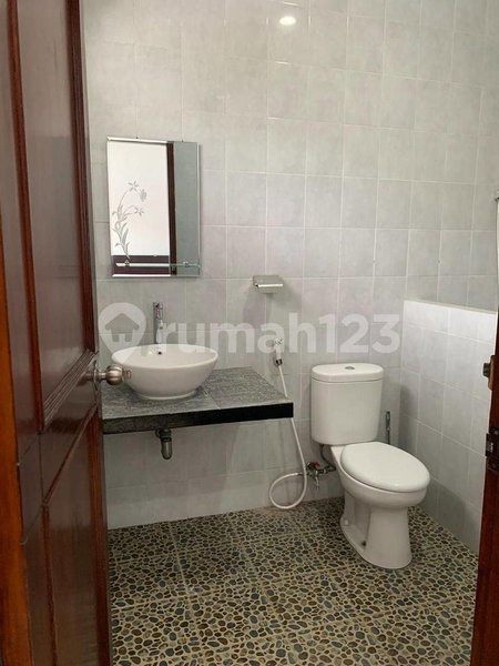 House for rent in Cimahi, Indonesia · 4 rooms, 3 baths