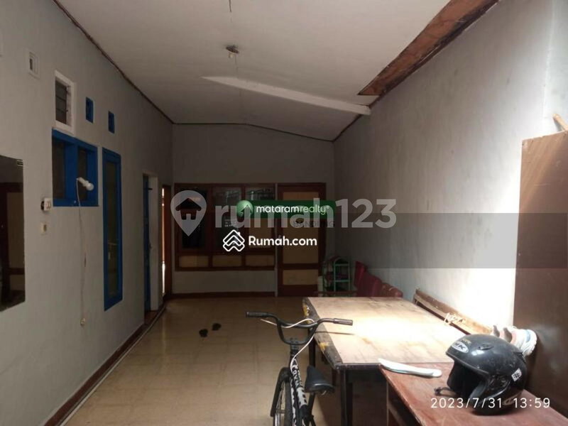 House for rent in Cimahi, Indonesia · 8 rooms, 3 baths