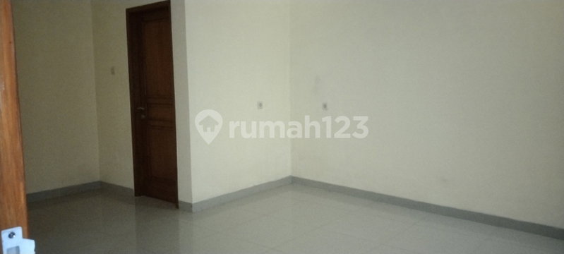 House for rent in Cimahi, Indonesia · 4 rooms, 6 baths