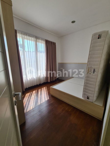 House for rent in North Jakarta, Indonesia · Penjaringan · 4 rooms, 3 baths