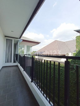 House for rent in South Jakarta, Indonesia · Kebayoran Lama · 4 rooms, 3 baths