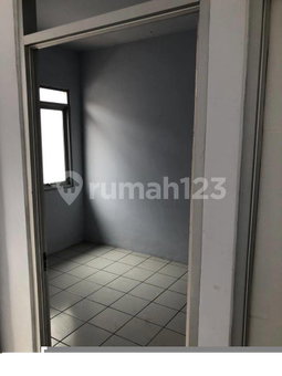 House for rent in Surabaya, Indonesia · 2 rooms, 1 bath