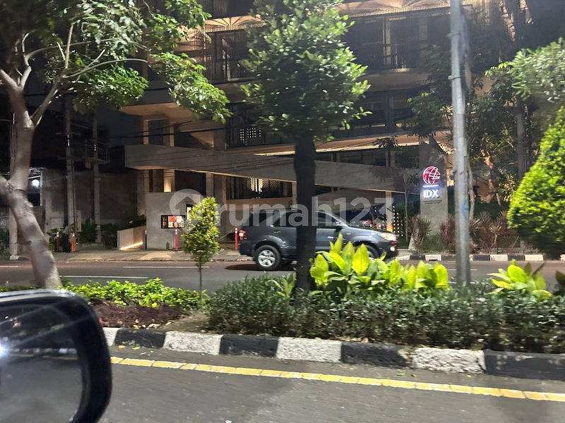 House for rent in Surabaya, Indonesia · 4 rooms, 3 baths