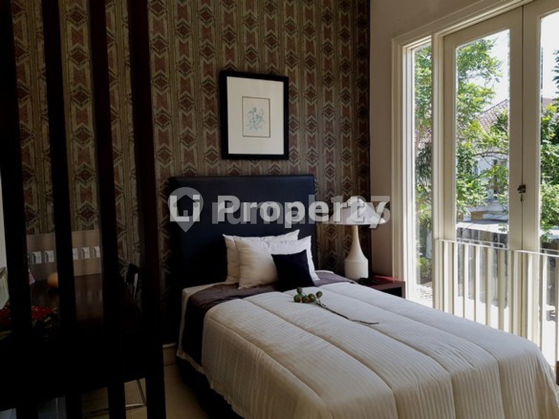 House for rent in Surabaya, Indonesia · 3 rooms, 3 baths