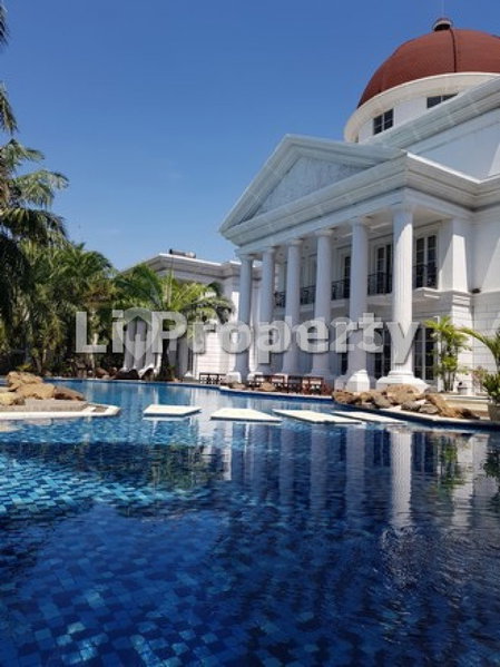 House for rent in Surabaya, Indonesia · 3 rooms, 3 baths