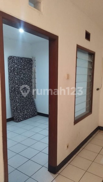 House for rent in Bandung, Indonesia · 3 rooms, 2 baths