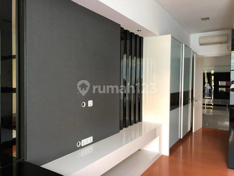 House for rent in Semarang, Indonesia · 3 rooms, 2 baths
