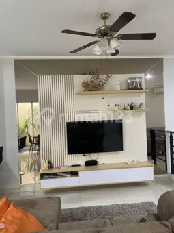House for rent in Semarang, Indonesia · 4 rooms, 3 baths