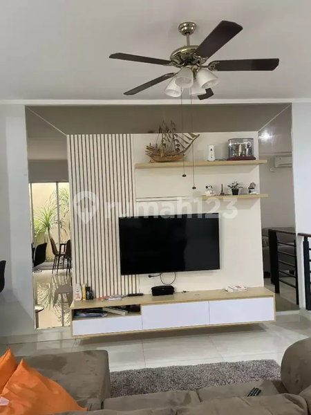 House for rent in Semarang, Indonesia · 4 rooms, 3 baths