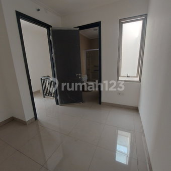 House for rent in Bandung, Indonesia · 3 rooms, 3 baths