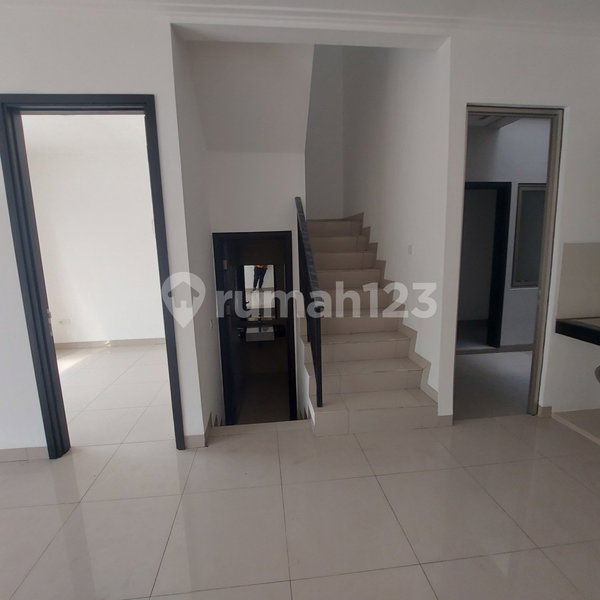 House for rent in Bandung, Indonesia · 3 rooms, 3 baths