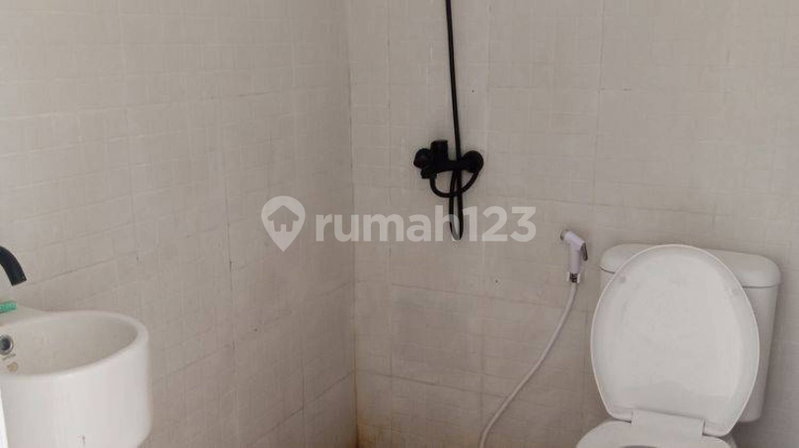House for rent in Bandung, Indonesia · 4 rooms, 2 baths