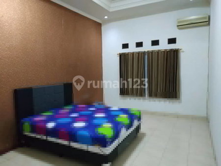House for rent in Bandung, Indonesia · 5 rooms, 5 baths