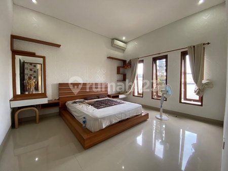 House for rent in Denpasar, Indonesia · 3 rooms, 4 baths