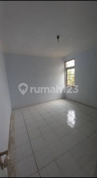 House for rent in Bandung, Indonesia · 4 rooms, 3 baths