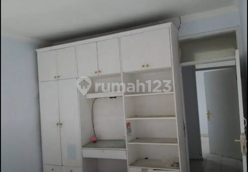 House for rent in Bandung, Indonesia · 4 rooms, 3 baths