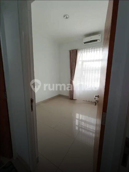 House for rent in Bandung, Indonesia · 3 rooms, 2 baths
