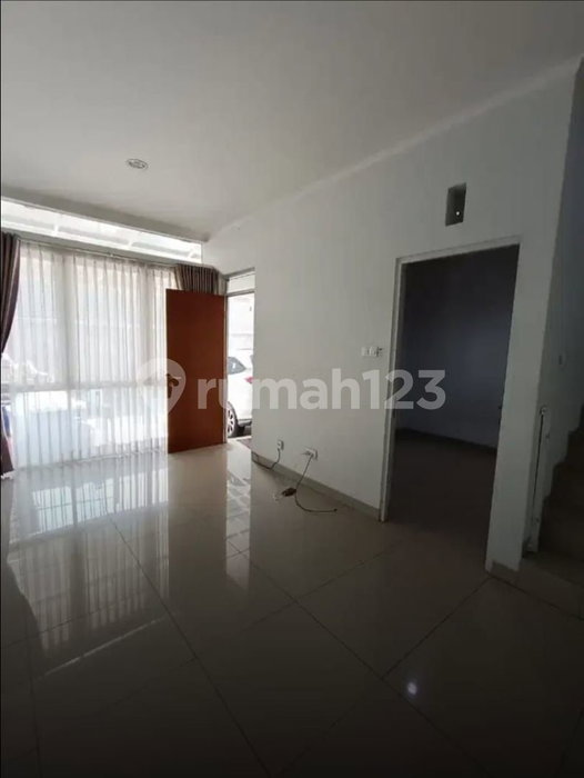House for rent in Bandung, Indonesia · 3 rooms, 2 baths
