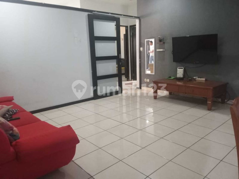 House for rent in Bandung, Indonesia · 3 rooms, 2 baths