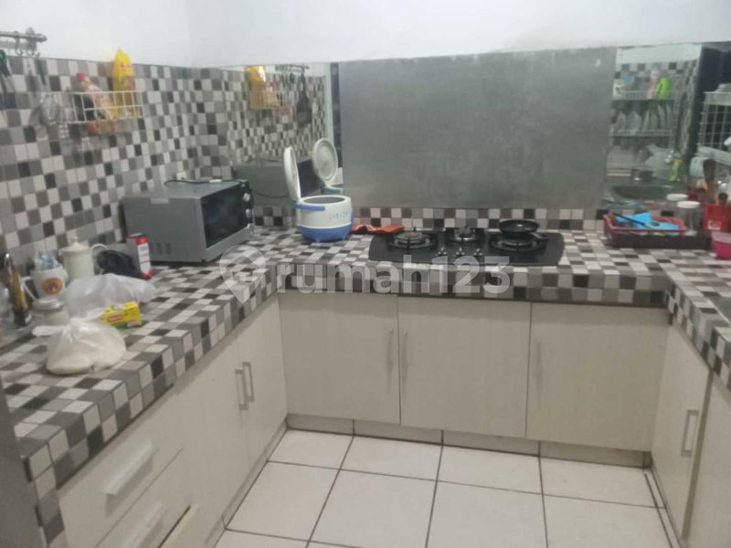 House for rent in Bandung, Indonesia · 3 rooms, 2 baths