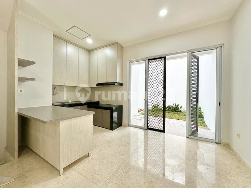 House for rent in Pamulang, Indonesia · Cilandak · 3 rooms, 2 baths