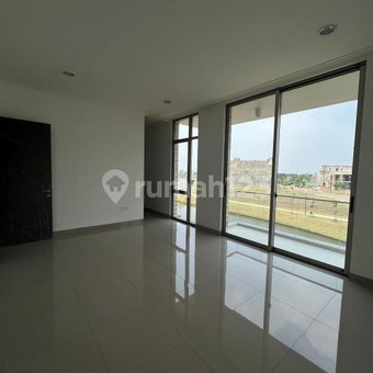 House for rent in North Jakarta, Indonesia · Penjaringan · 4 rooms, 4 baths