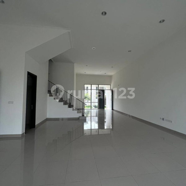 House for rent in North Jakarta, Indonesia · Penjaringan · 4 rooms, 4 baths
