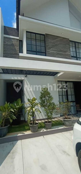 House for rent in Bandung, Indonesia · 2 rooms, 2 baths