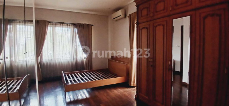 House for rent in Tangerang, Indonesia · Riding · 3 rooms, 3 baths