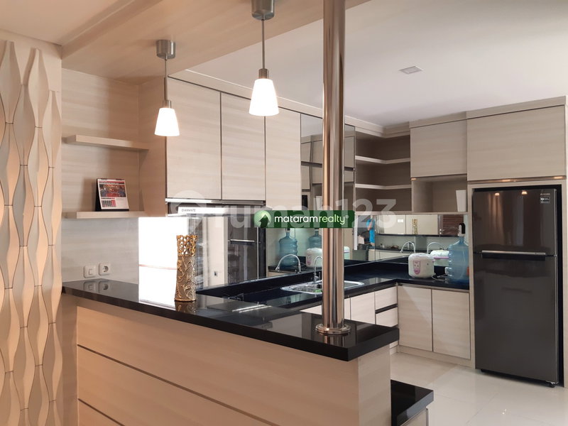 House for rent in Semarang, Indonesia · 4 rooms, 3 baths