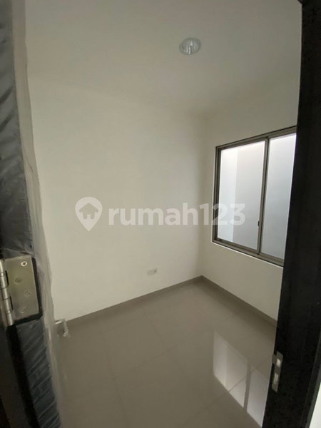 House for rent in Bandung, Indonesia · 2 rooms, 2 baths